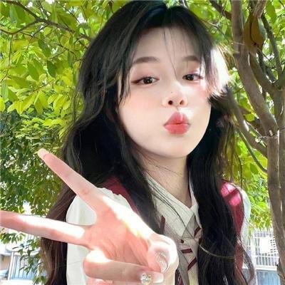 君有云海报